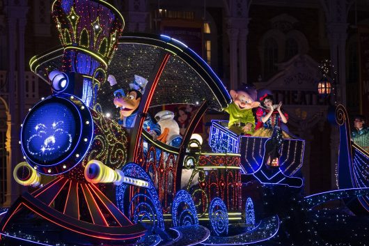 New Features and Activities at Walt Disney World: Starlight Parade and Pirate Lounge