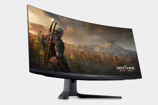 Alienware Replenishes 34″ Curved Gaming Monitor at All-Time Low Price After Being Sold Out