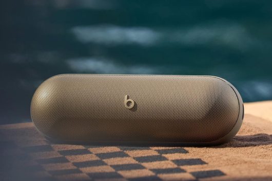 Beats Pill Now Offered as Apple’s Least Expensive Portable Bluetooth Speaker Thanks to Holiday Savings