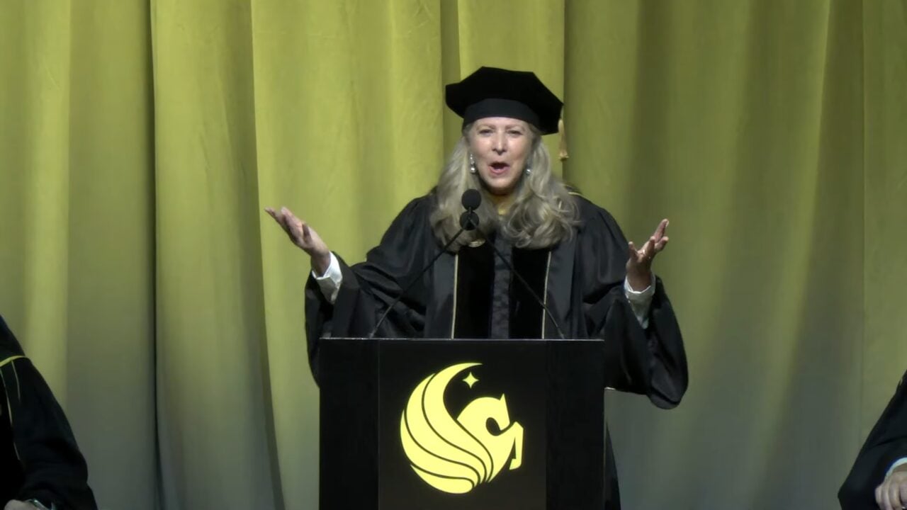 Graduation Speaker Taken Aback by Students’ Boos Aimed at AI
