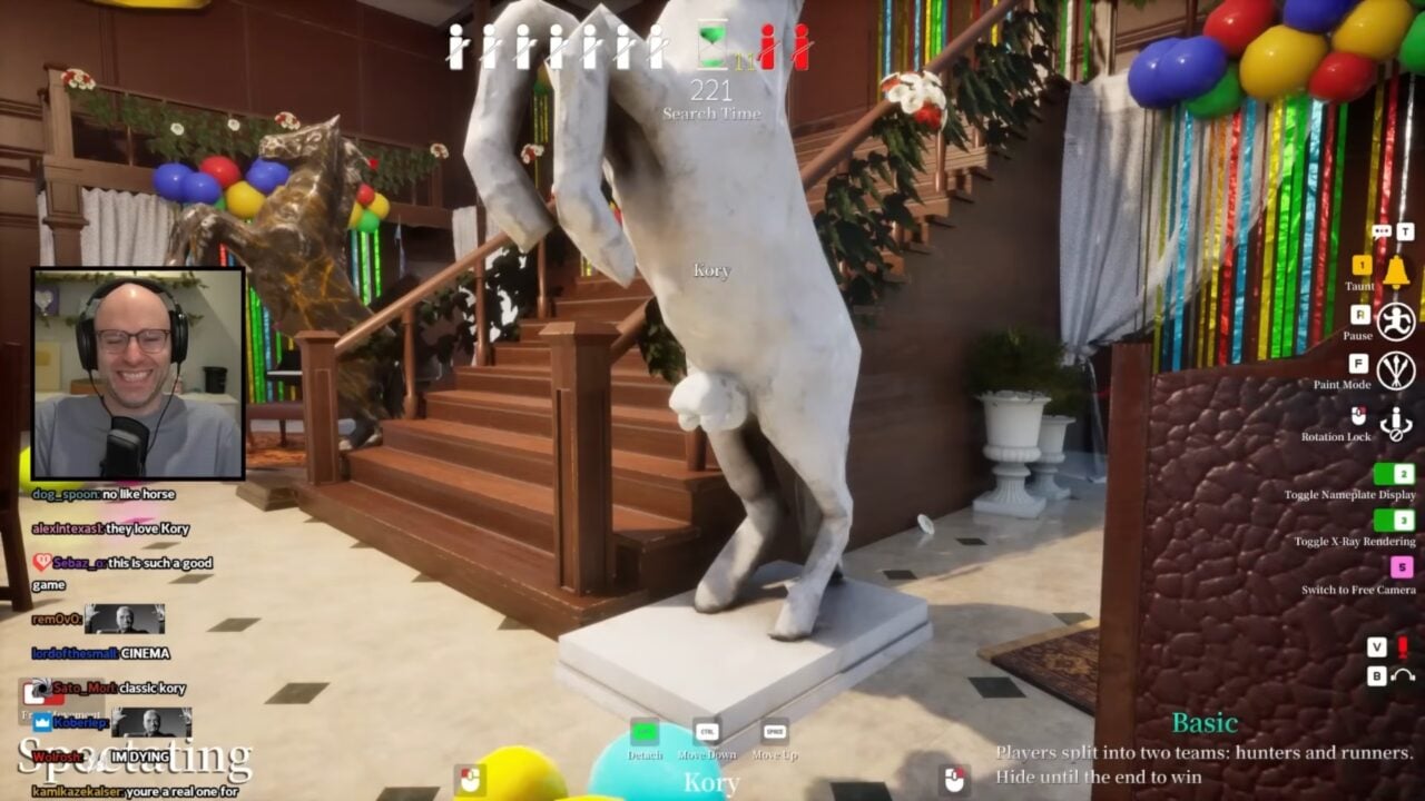 Trending Steam Game Includes Players Camouflaging as Horse Statues