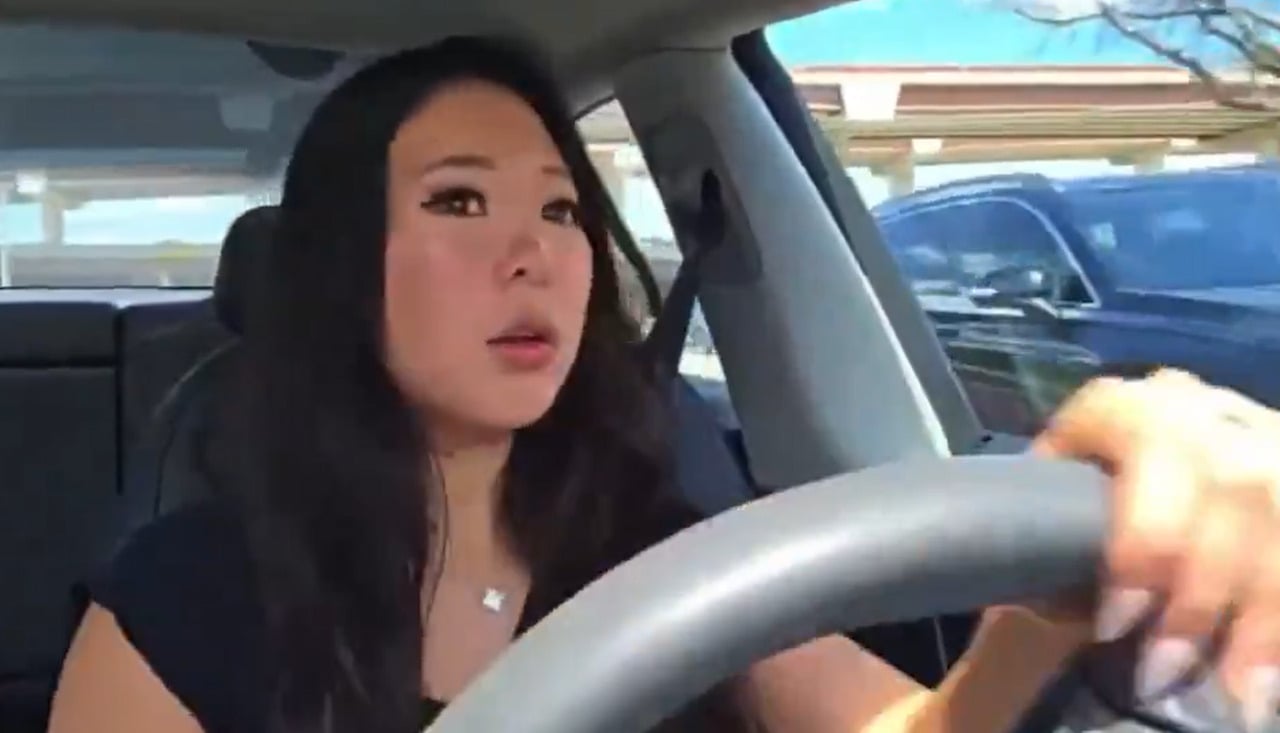 ExtraEmily Prohibited from Twitch After On-Stream Close Call Incident