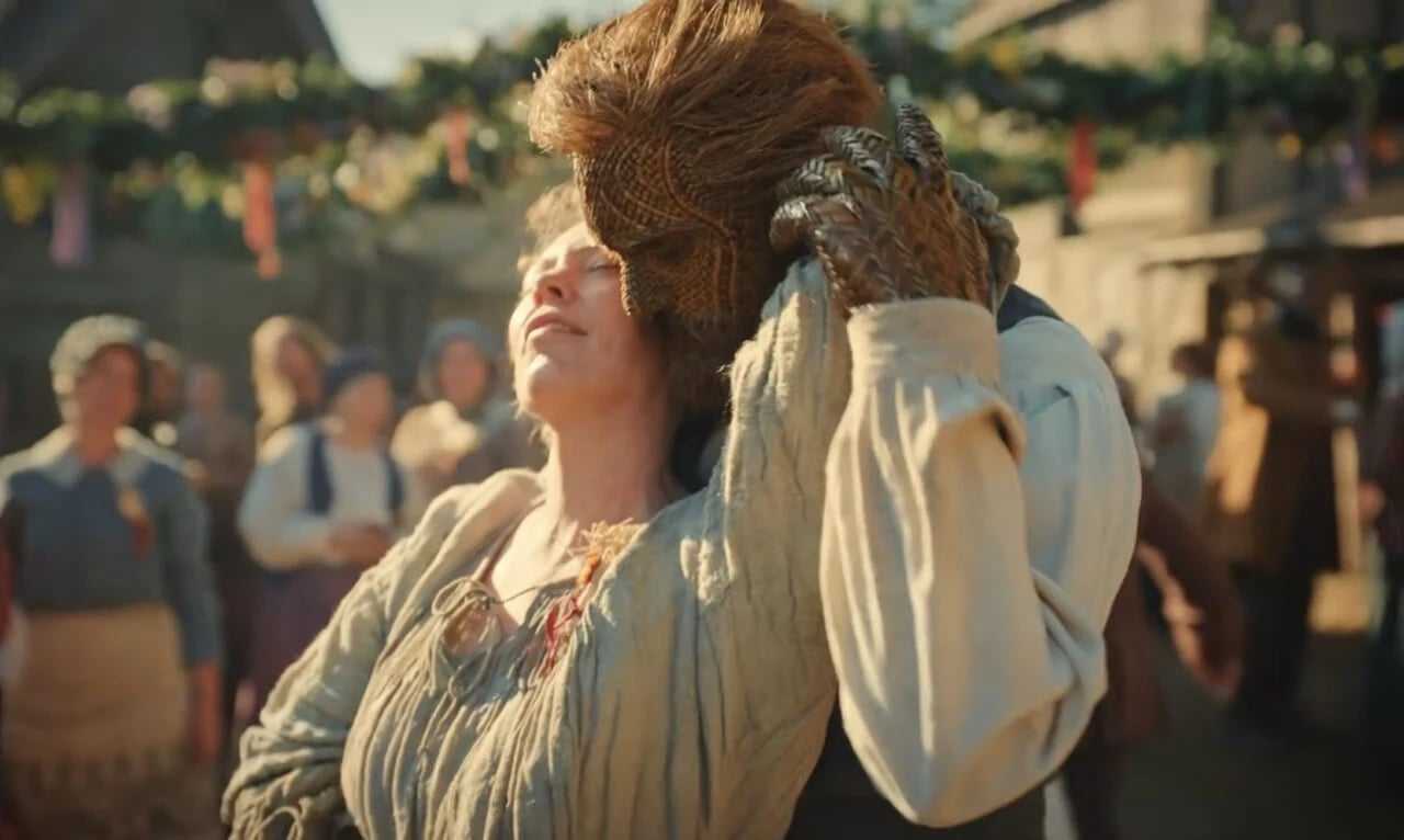 New Film Starring Alexander Skarsgård Attracts Enthusiasts of "The Wicker Man"