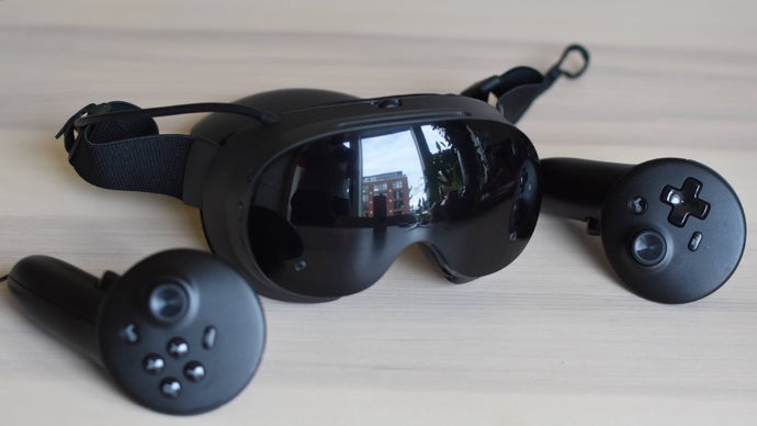 Steam Frame Review: Valve’s Latest Best-in-Class VR Headset Faces Economic Challenges