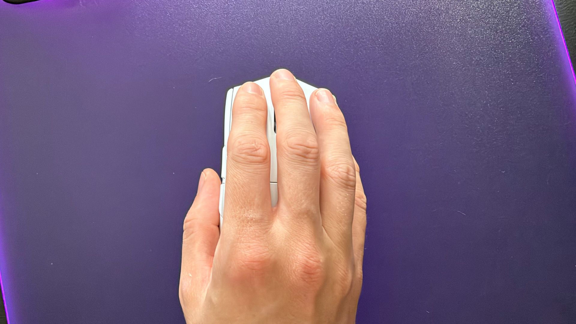 Utilizing My Ring Finger for the Right Mouse Button: Is It Common?