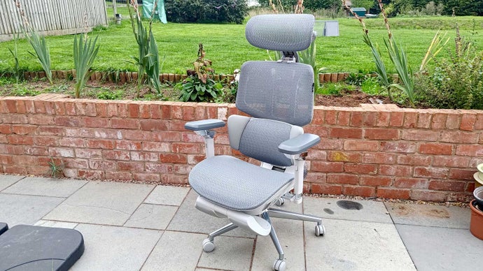 Evaluation of Lumbar Support Technology: Assessing the AI Claims in Chair Design and Its Impact on Posture Improvement